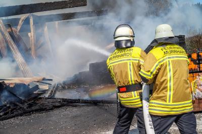 Murrhardt: Saegewerk steht in Vollbrand